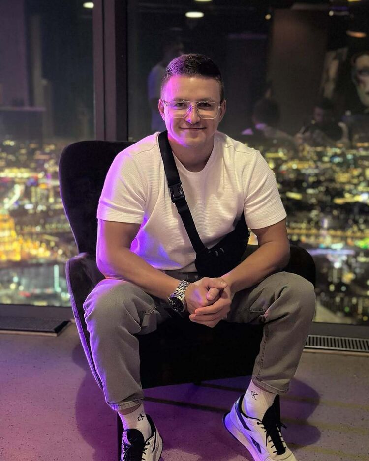 ���� 56448037 ������� �������, 41 ���, ���� ���������� � ����������