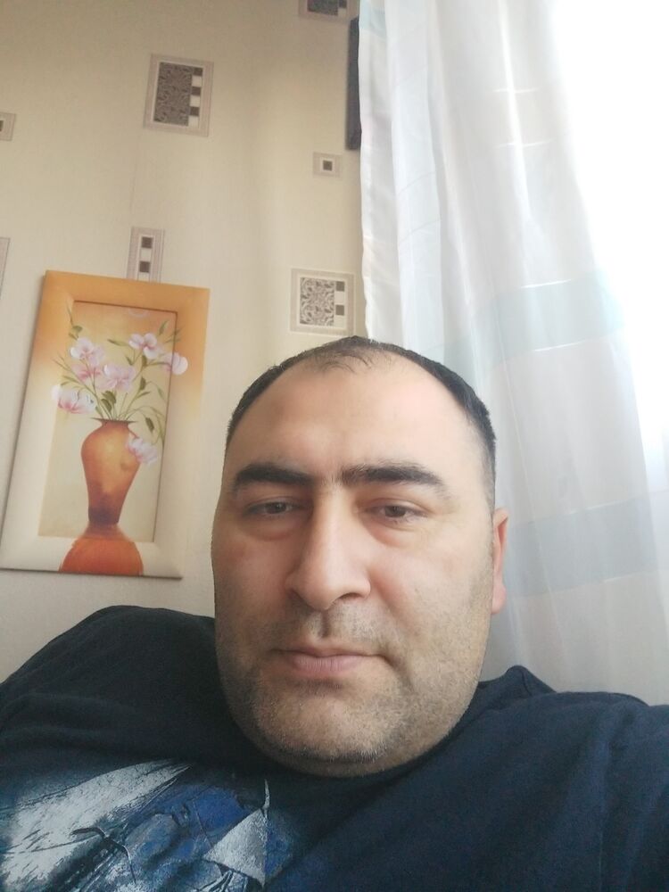  31152797  , 42 ,    -