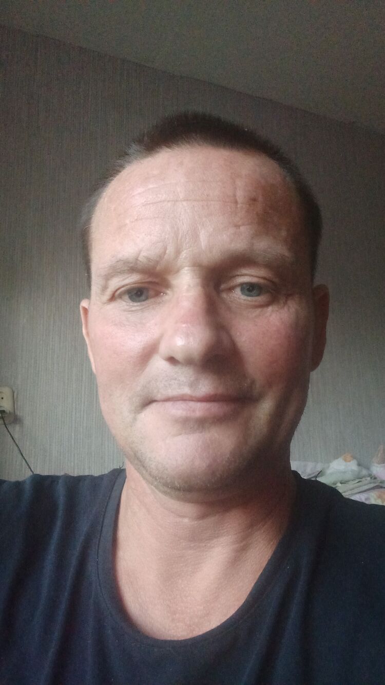  47106607  , 46 ,    