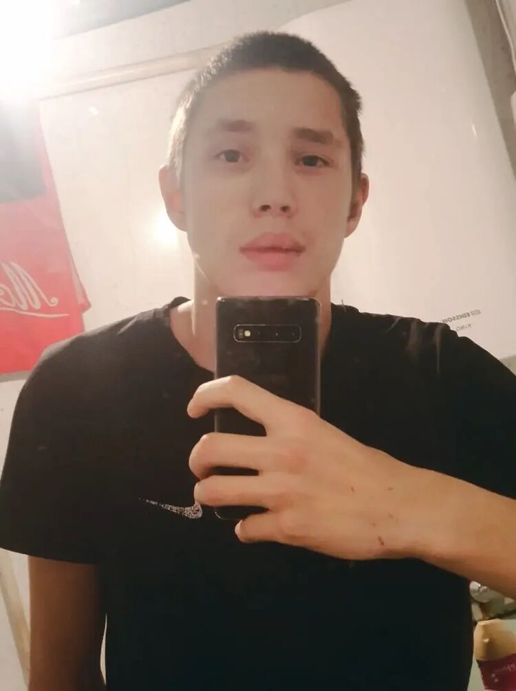  ,   Nikita, 22 ,   ,   