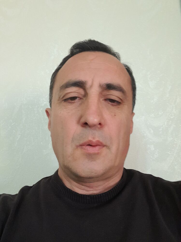  26330597  Zuzi, 49 ,    