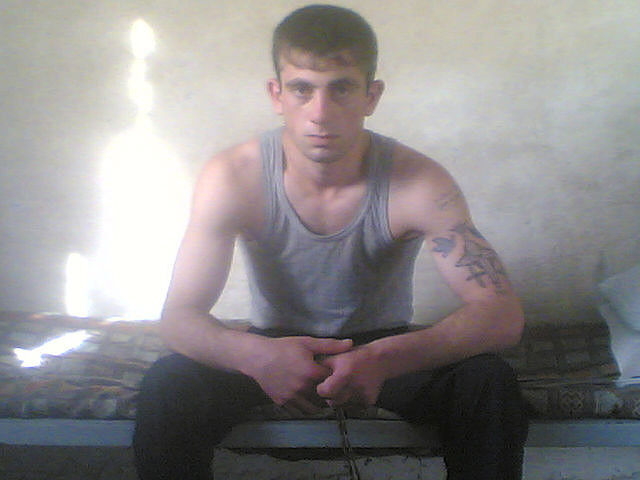  5889857  SARGIS, 34 ,    