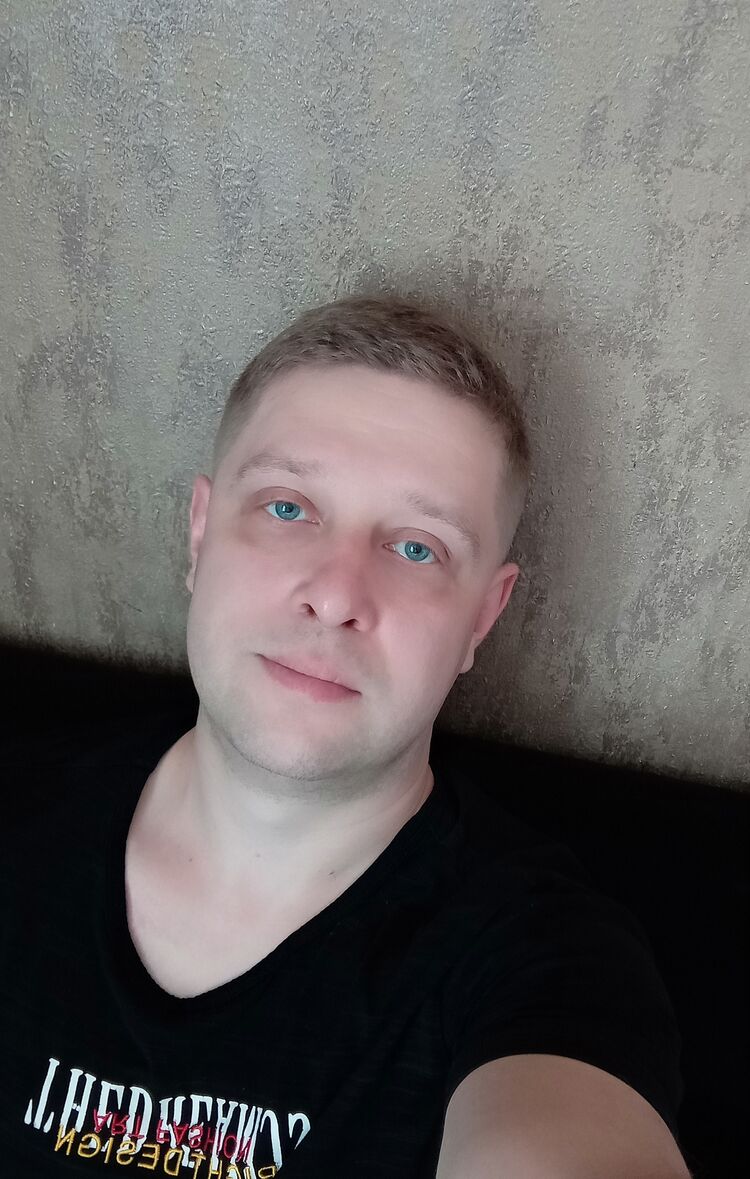  35787757  , 33 ,    