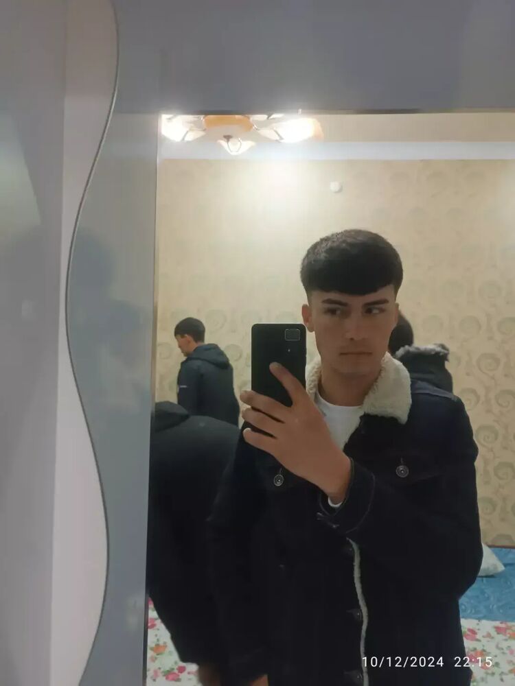  53798497  Chary, 21 ,    