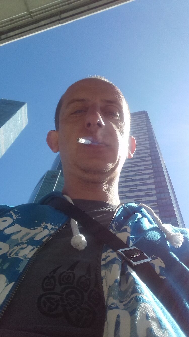 23519037  , 36 ,    
