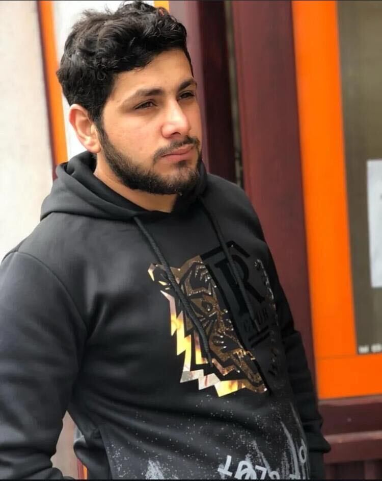  ,   Javid, 29 ,   ,   
