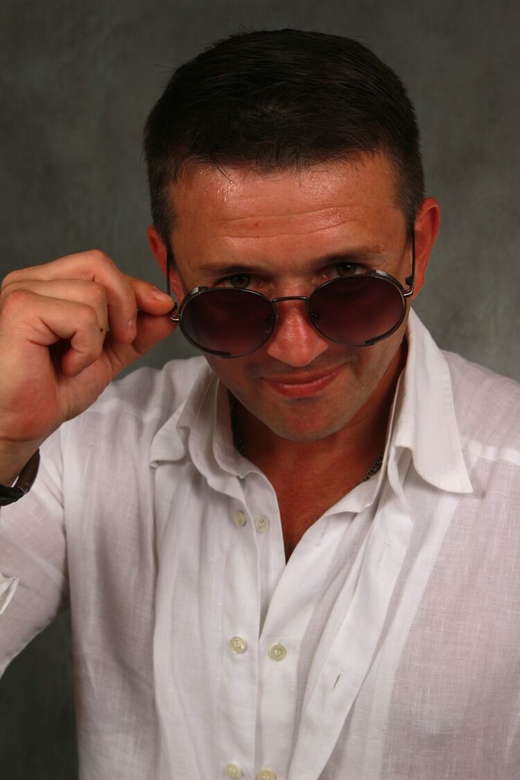 ,   Arthur, 47 ,   ,   , c 