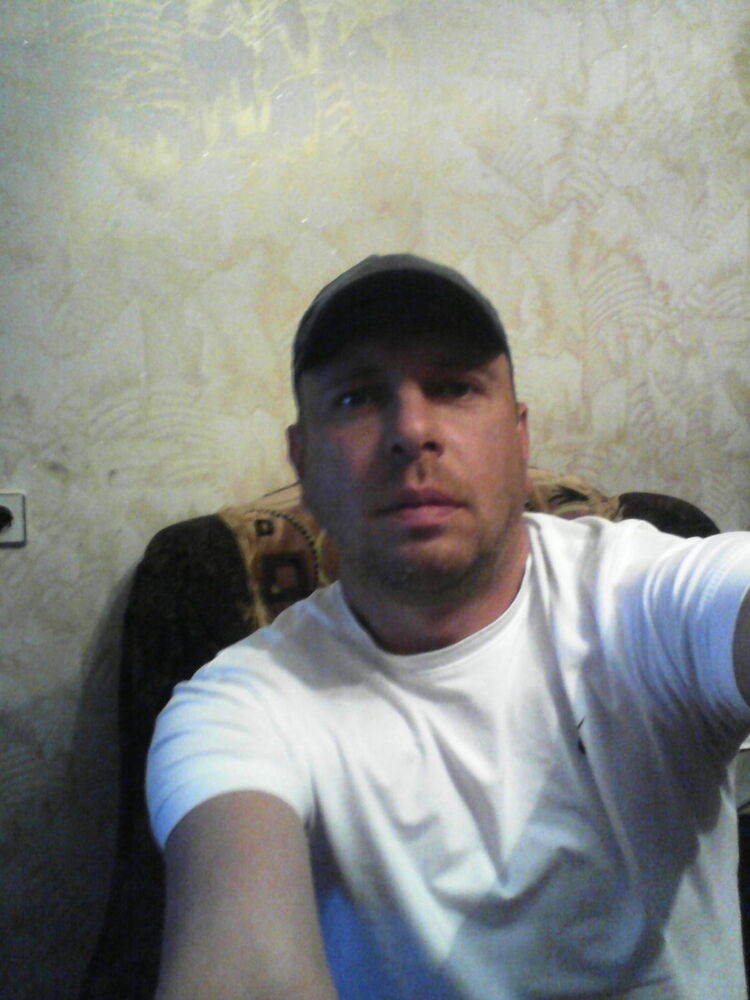  7675167  Den, 43 ,    