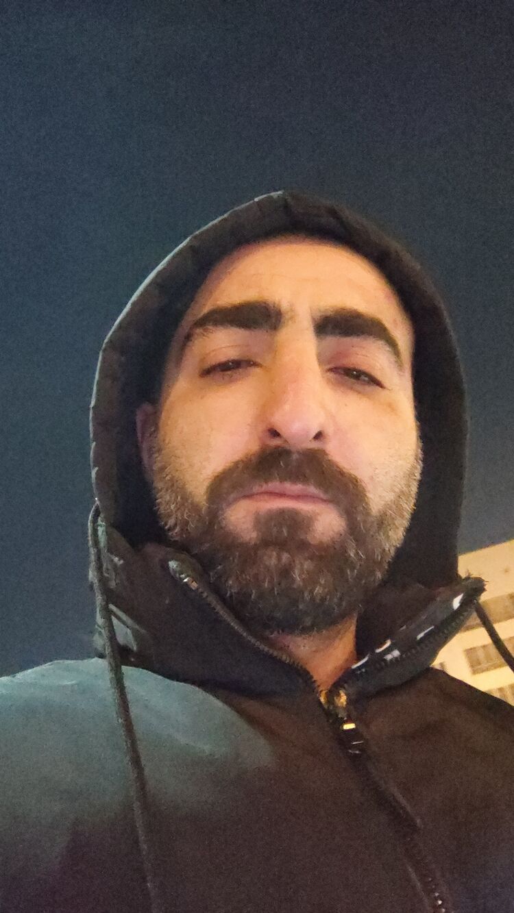  50433287  Ozan ilhan, 32 ,    