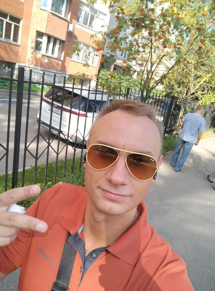  ,   Denis, 39 ,   ,   , c , 