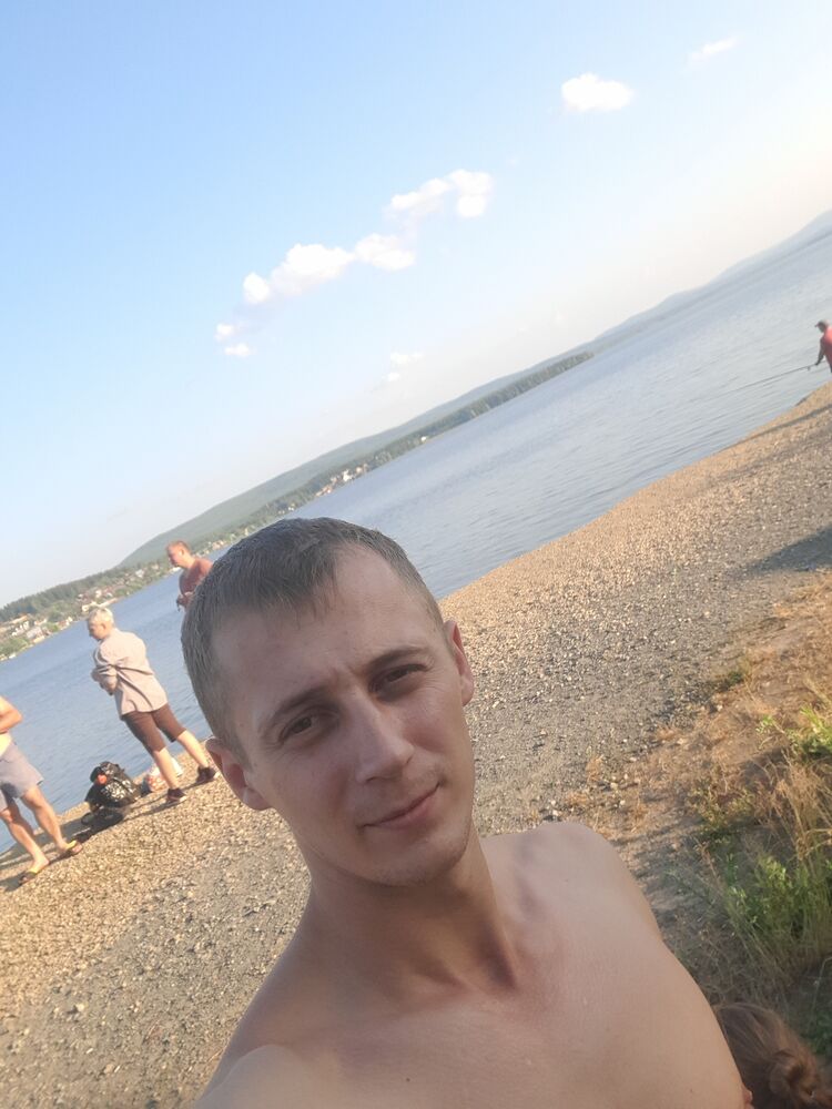  41947097  Egor, 31 ,     