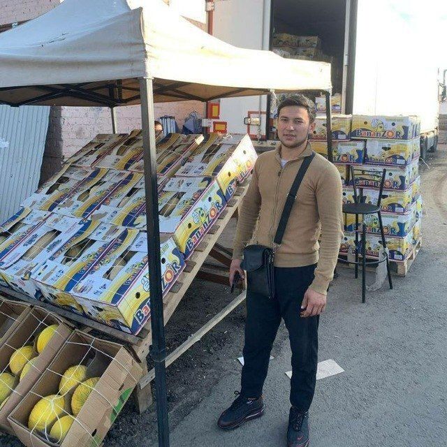  ,   Alisher, 21 ,   ,   