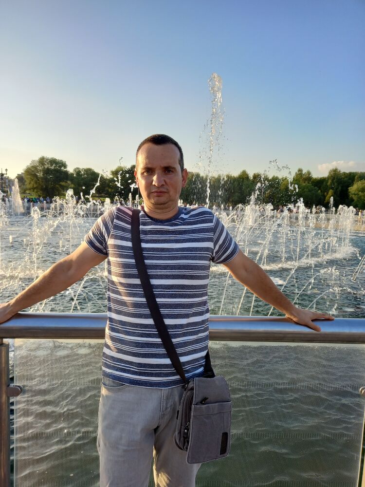  46936527  , 39 ,    Kubrat