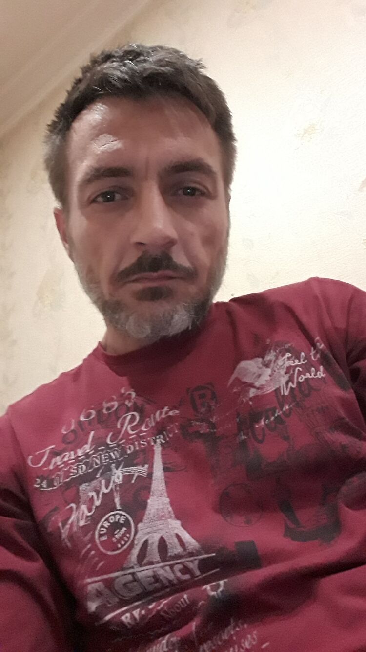  52549437  ZoLoToY, 40 ,    