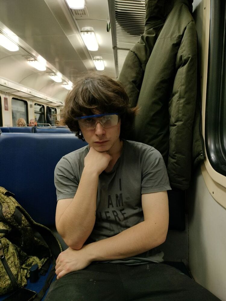 ���� 40482347 ����� ����, 21 ���, ���� ���������� � ��������