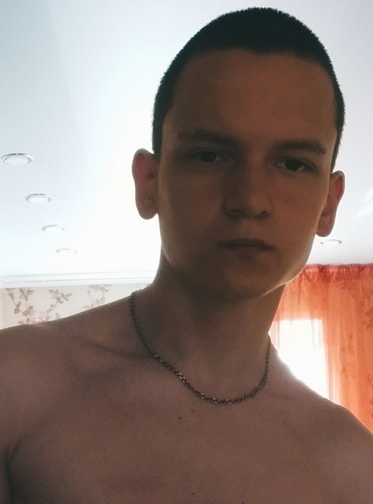  27183267  , 21 ,    