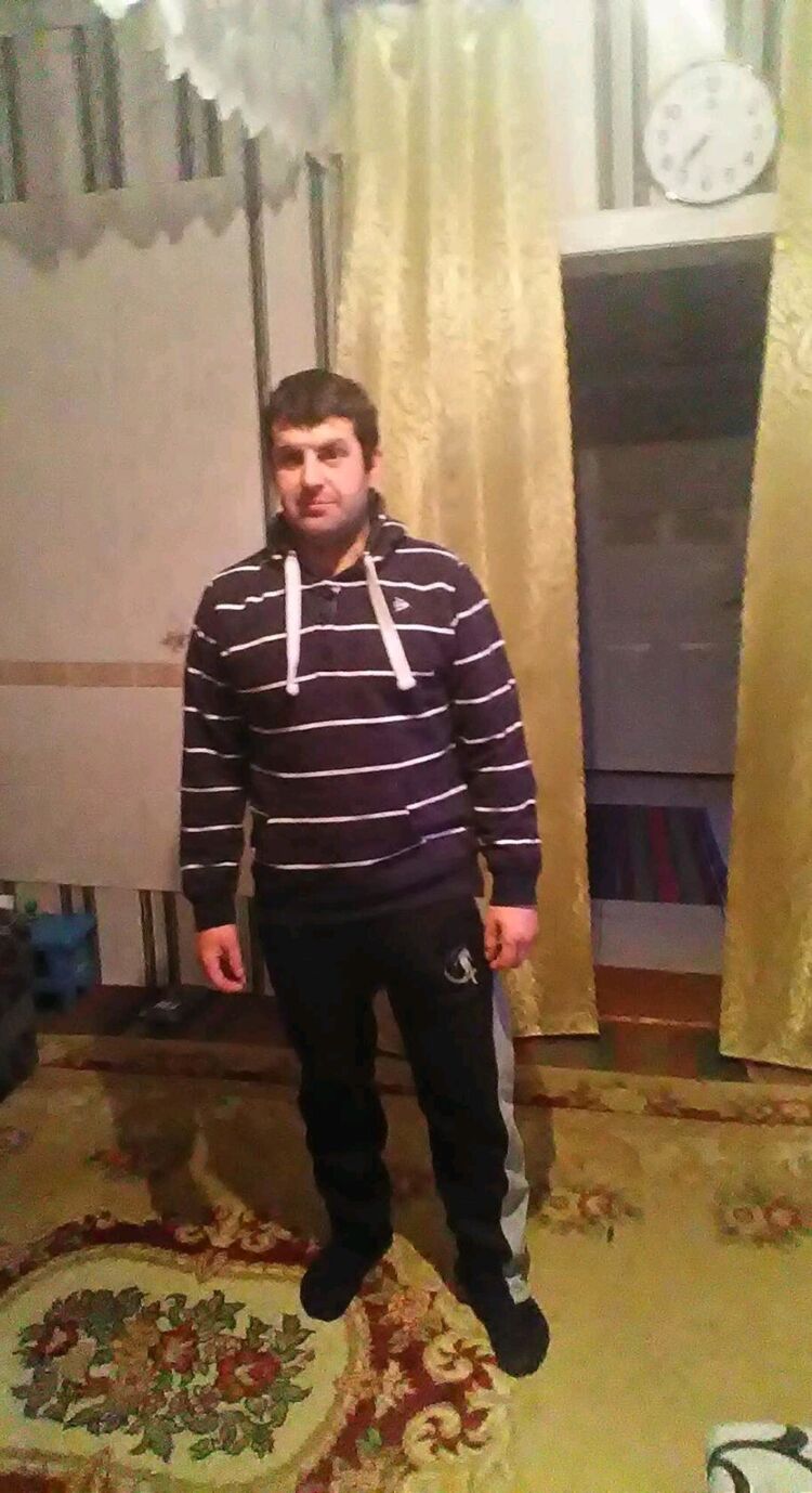  47165987  Vanea, 39 ,    