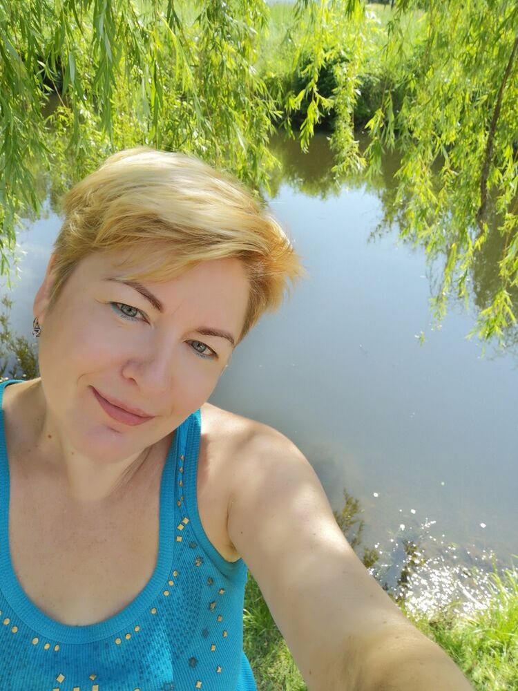  16627827  Radmila, 49 ,    