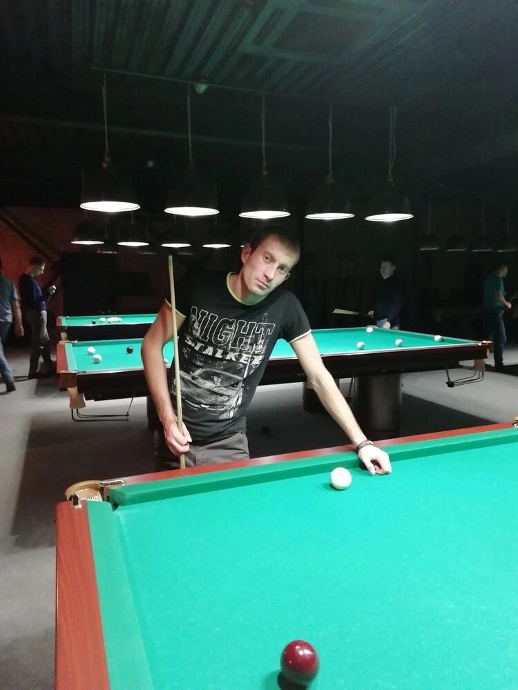  36789117  Mark, 32 ,    