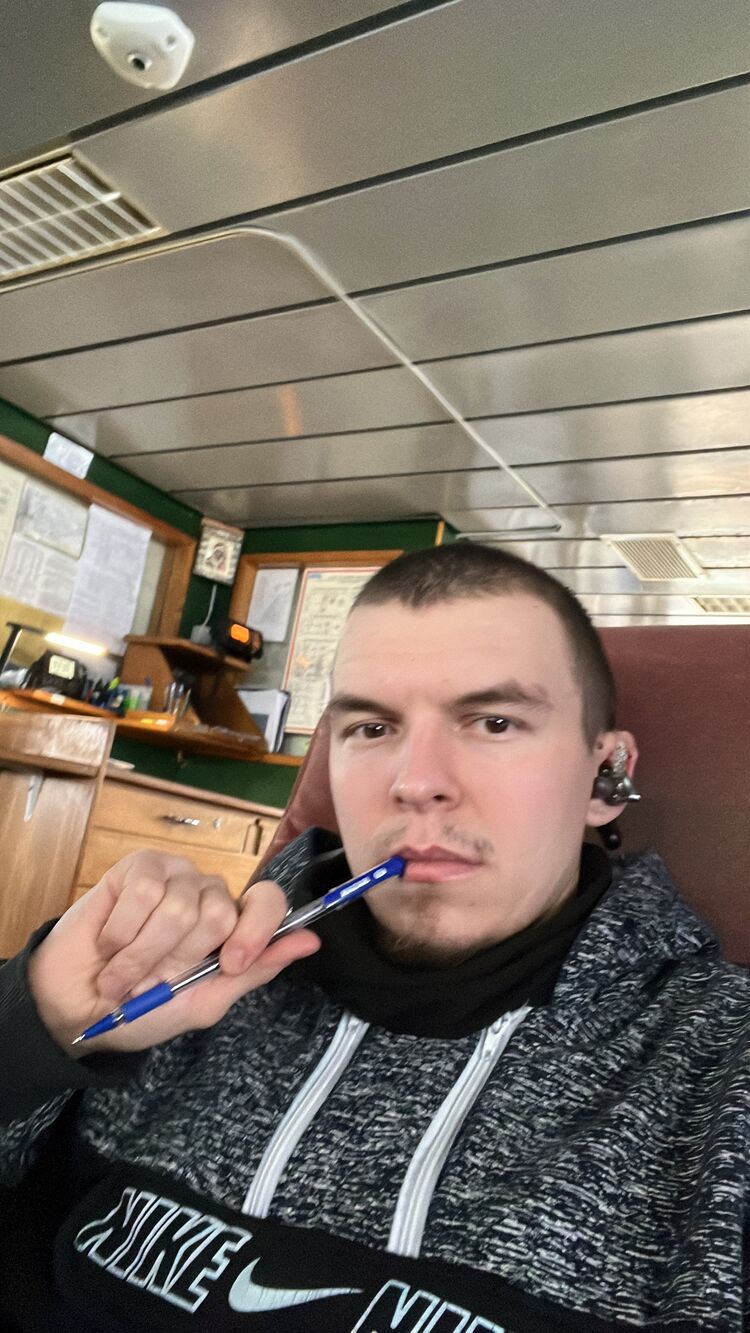  43718227  , 27 ,    