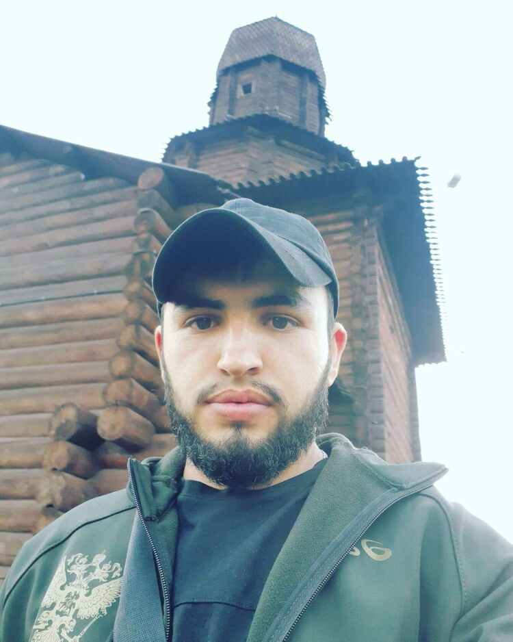  39532947  , 31 ,    