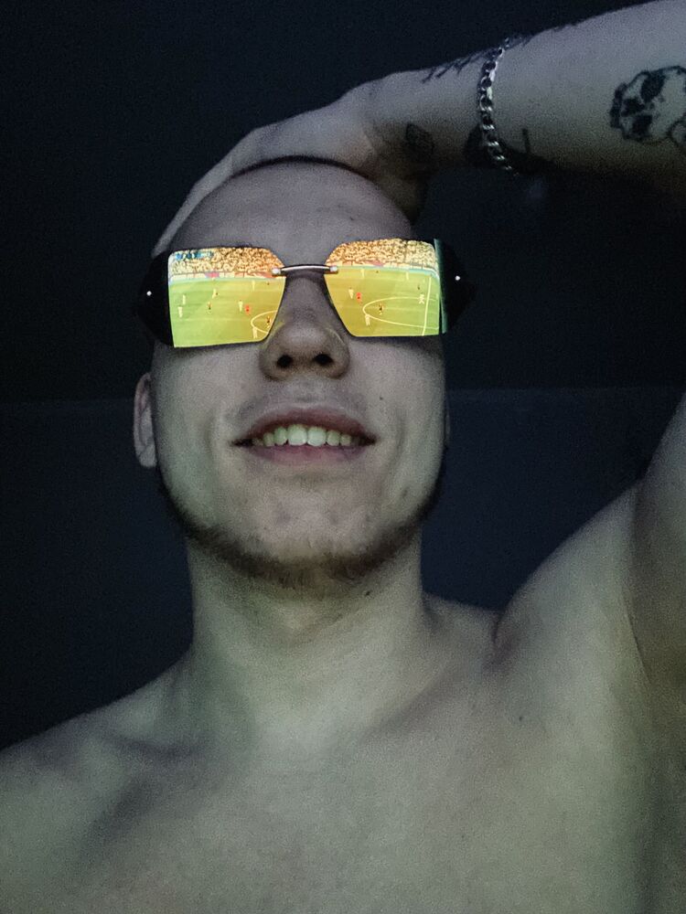  45184697  , 21 ,    