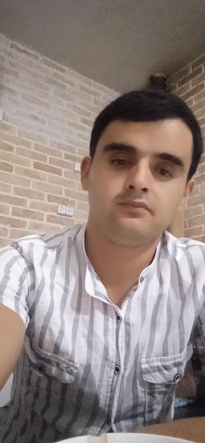  48554077  Umar, 27 ,    