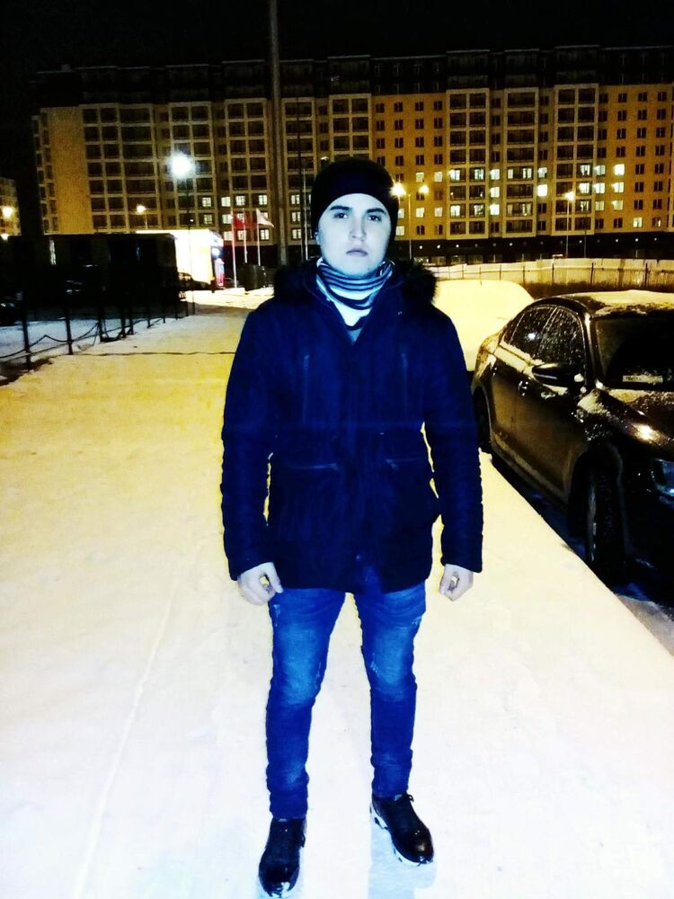  30101697  Bek, 29 ,    