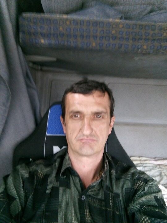  11734157  Aleks, 46 ,    