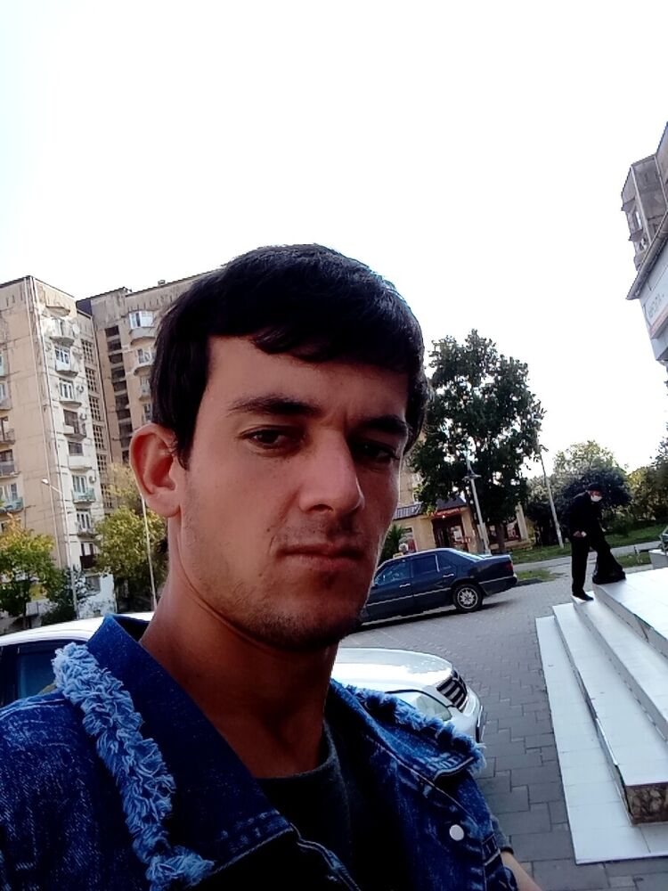  22027567  , 27 ,    