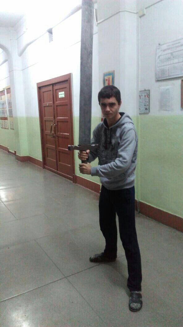  31254387  Roman, 30 ,    -