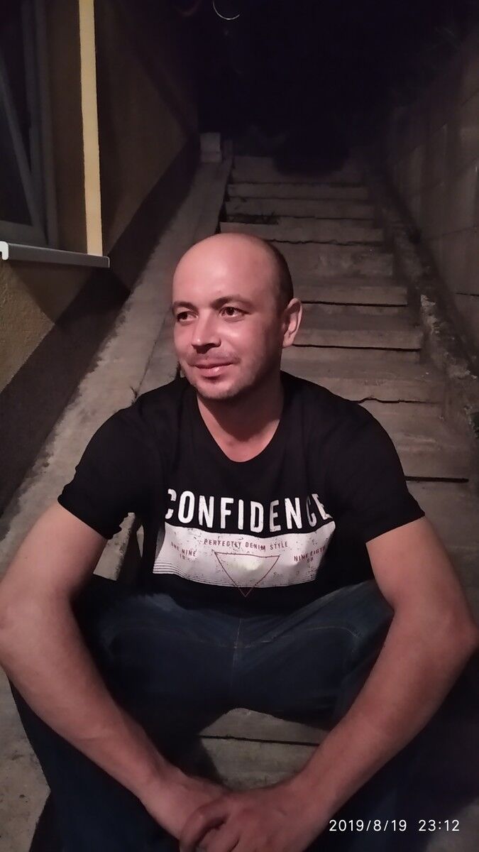  18527387  , 39 ,    