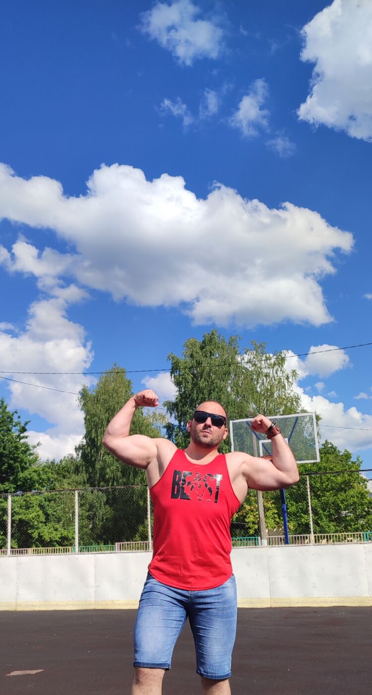  ,   Alex, 31 ,     , c 