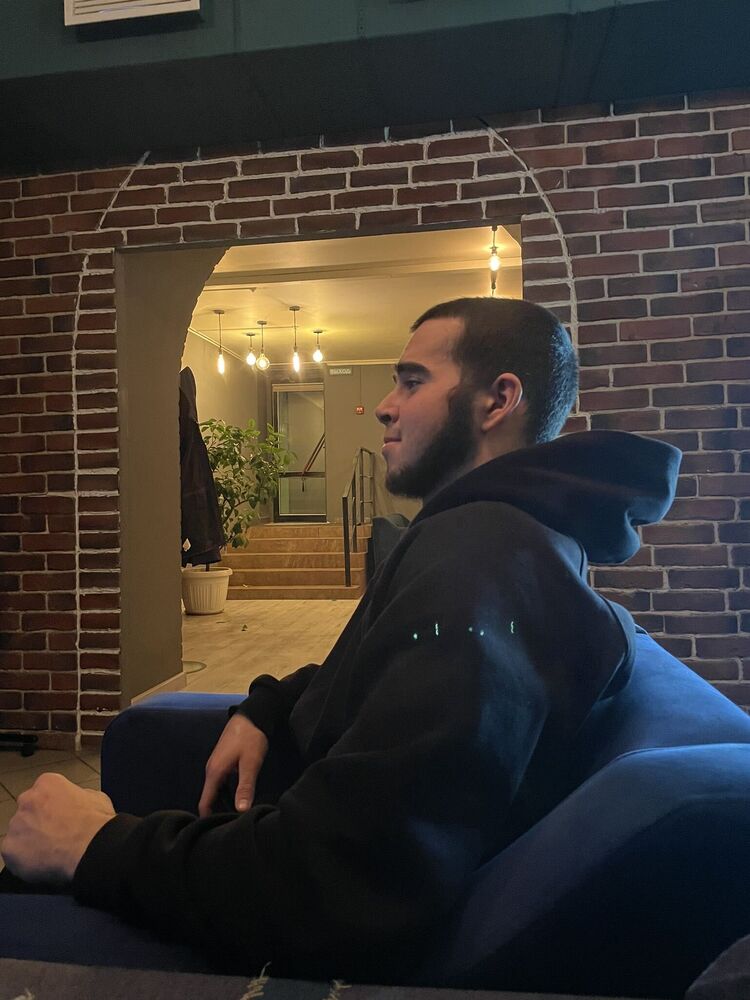 ���� 40325687 ����� �����, 24 ����, ���� ���������� � �������-��-����