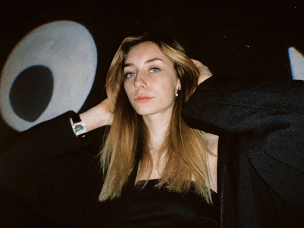  43817717  Tg valaneq, 25 ,    