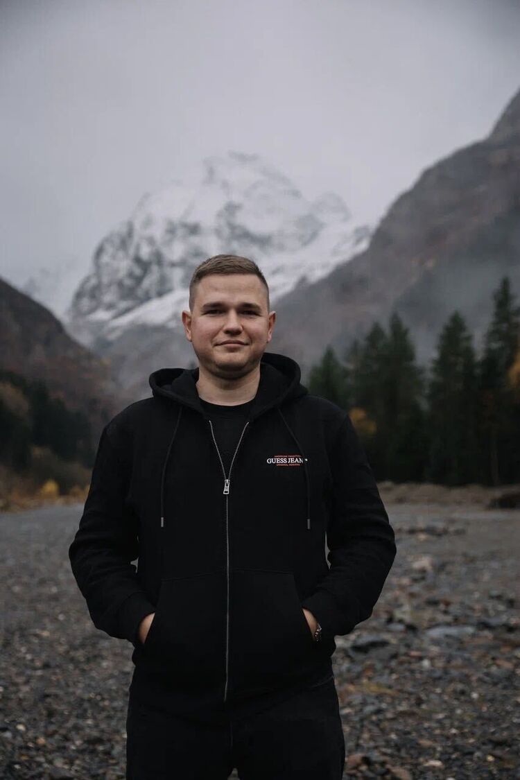  54649347  , 27 ,    --