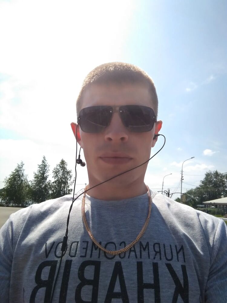  ,   Artem, 35 ,   ,   , c , 