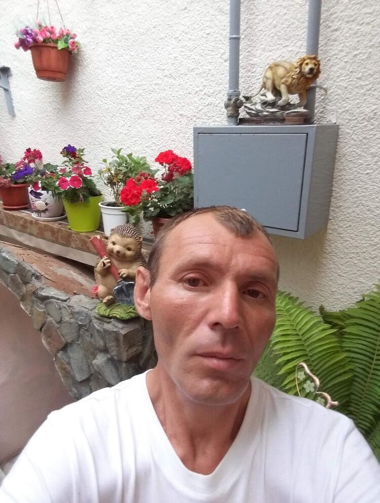  20602257  , 49 ,    