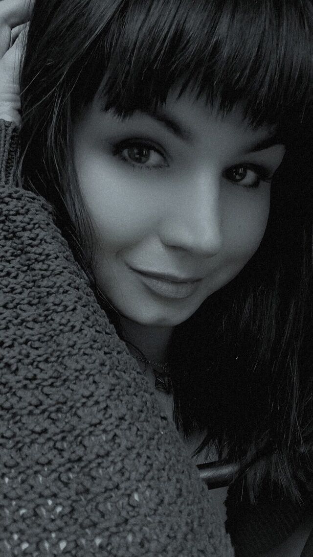  52586387  Yulia, 35 ,    