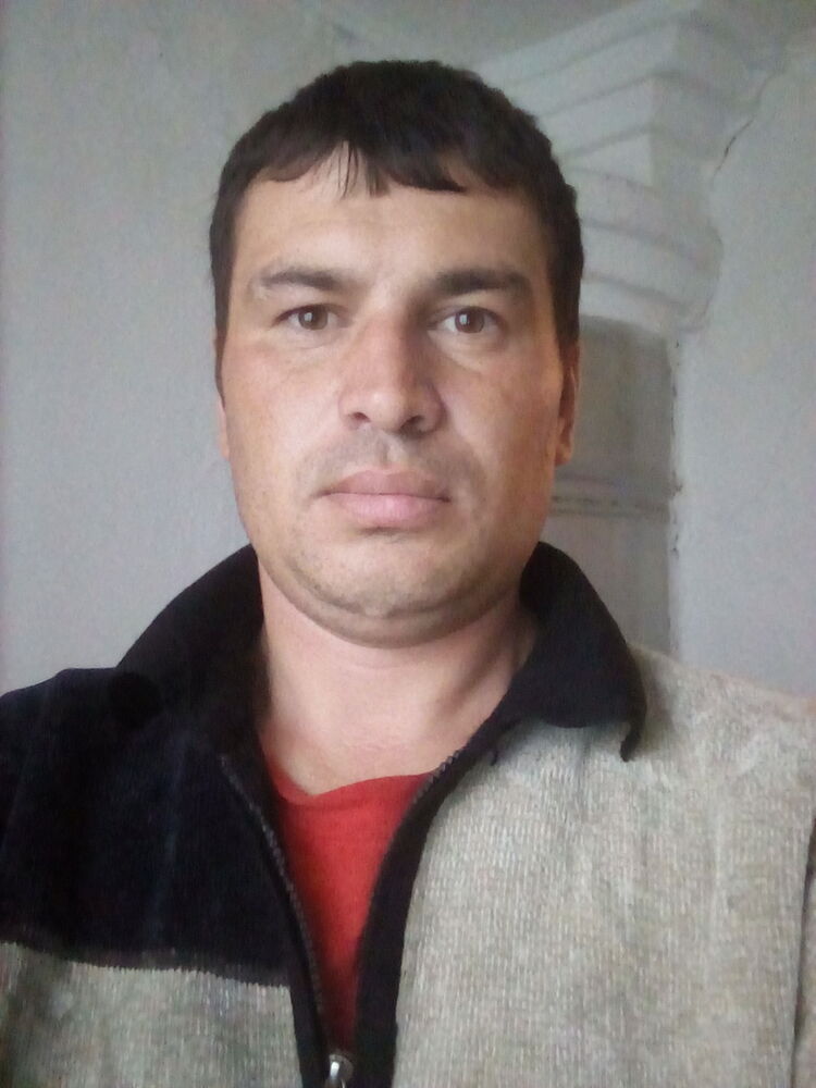  ,   Denis, 35 ,   ,   , c 