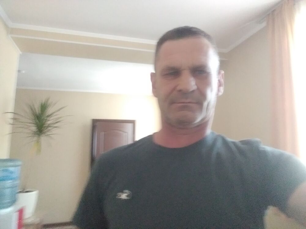  46285827  , 51 ,    