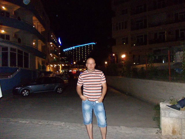  ,   Gio, 45 ,   