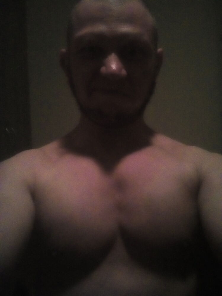  9928367  KarbofoX, 41 ,    