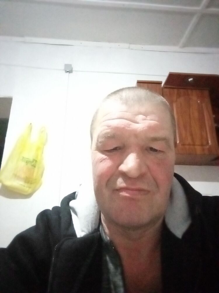  33156027  , 48 ,    