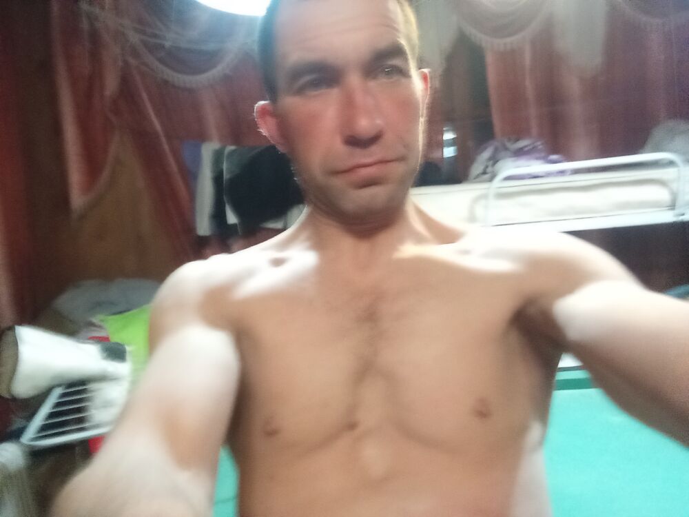  41894447  , 42 ,    