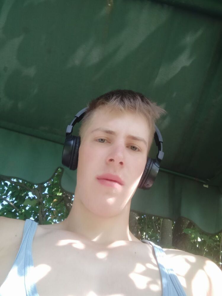  39528247  , 22 ,    