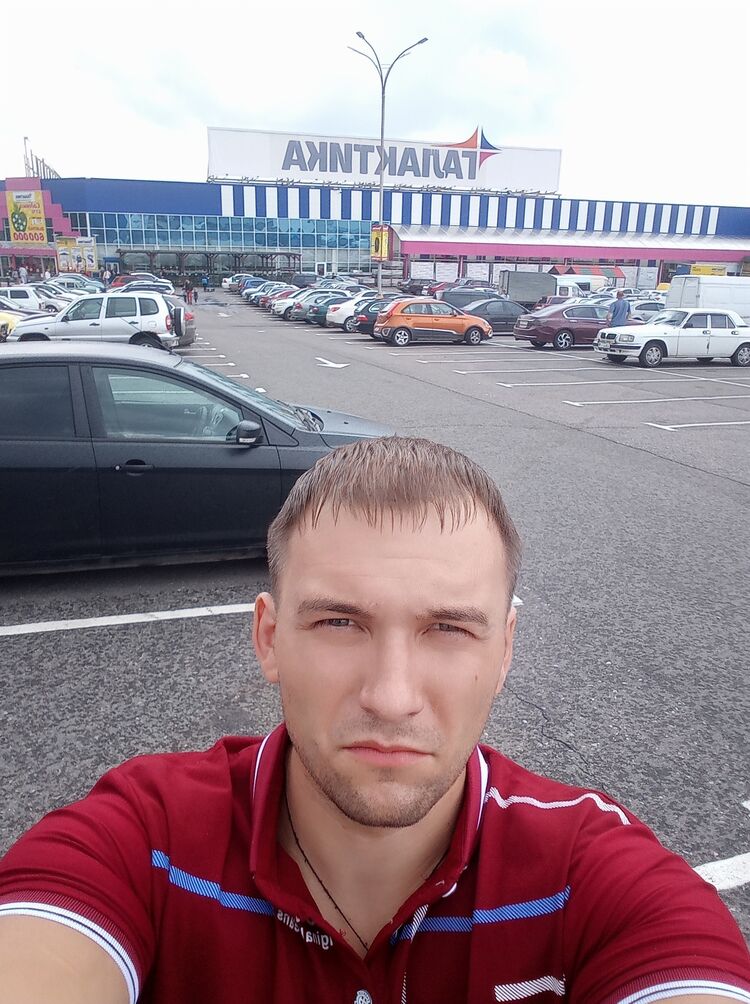  39730367  Bogdan, 33 ,    