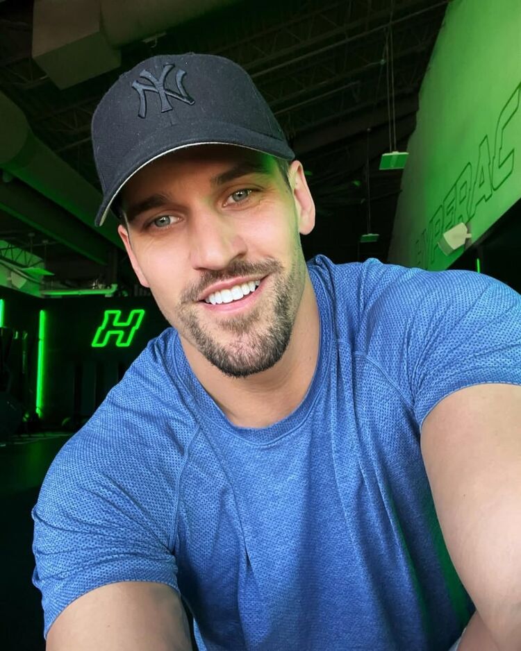 ���� 55434977 ������� �������, 34 ����, ���� ���������� � ������� �����