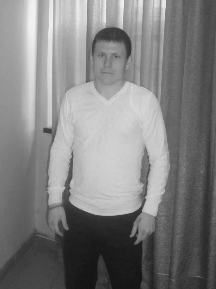  41673667  Dima, 32 ,    