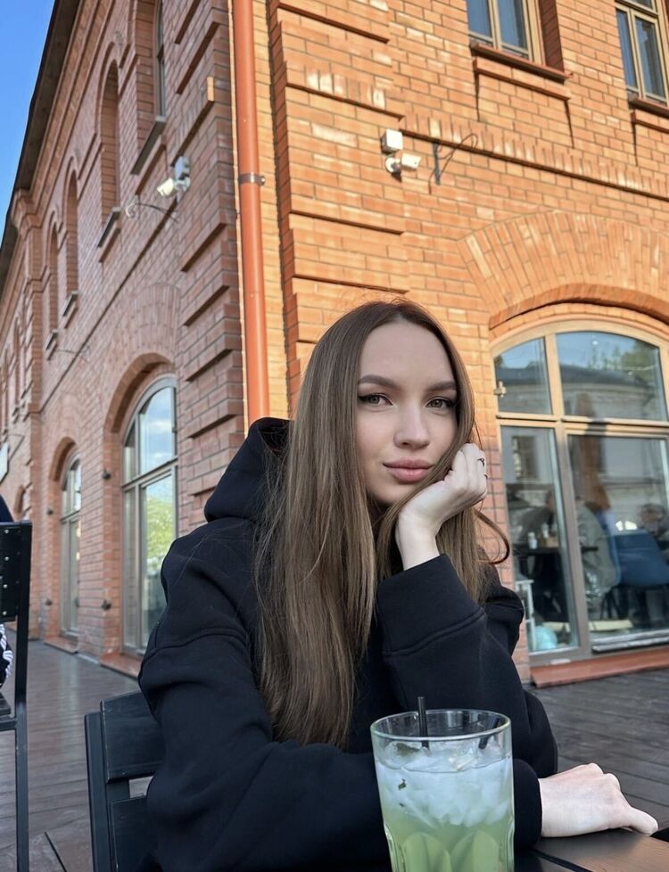  46178147  , 29 ,    